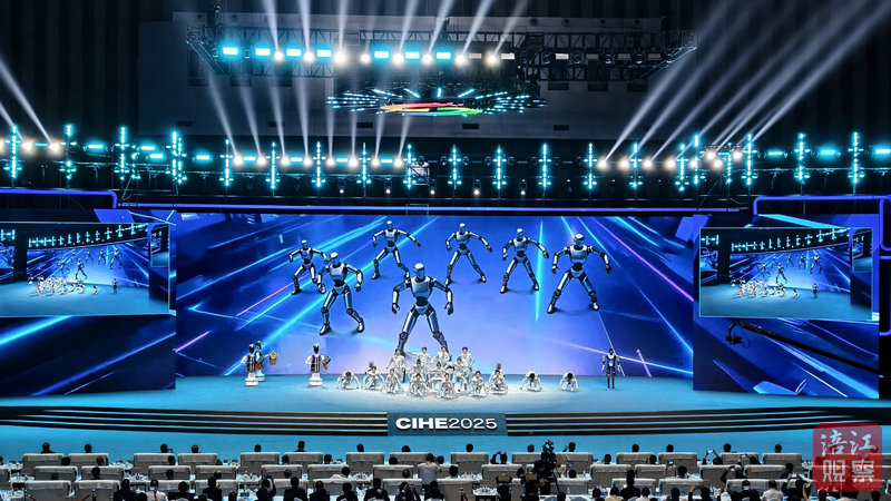 科博速递｜“绵阳造”机器人亮相第十三届科博会